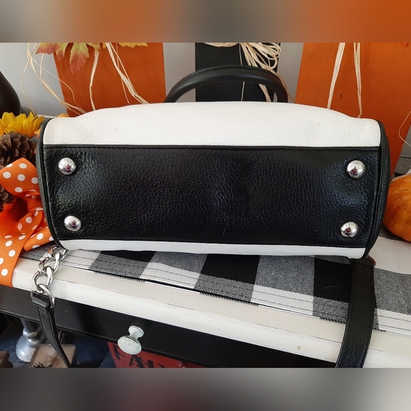 Michael Kors Knox Tassel Medium Satchel - Picture 3 of 10